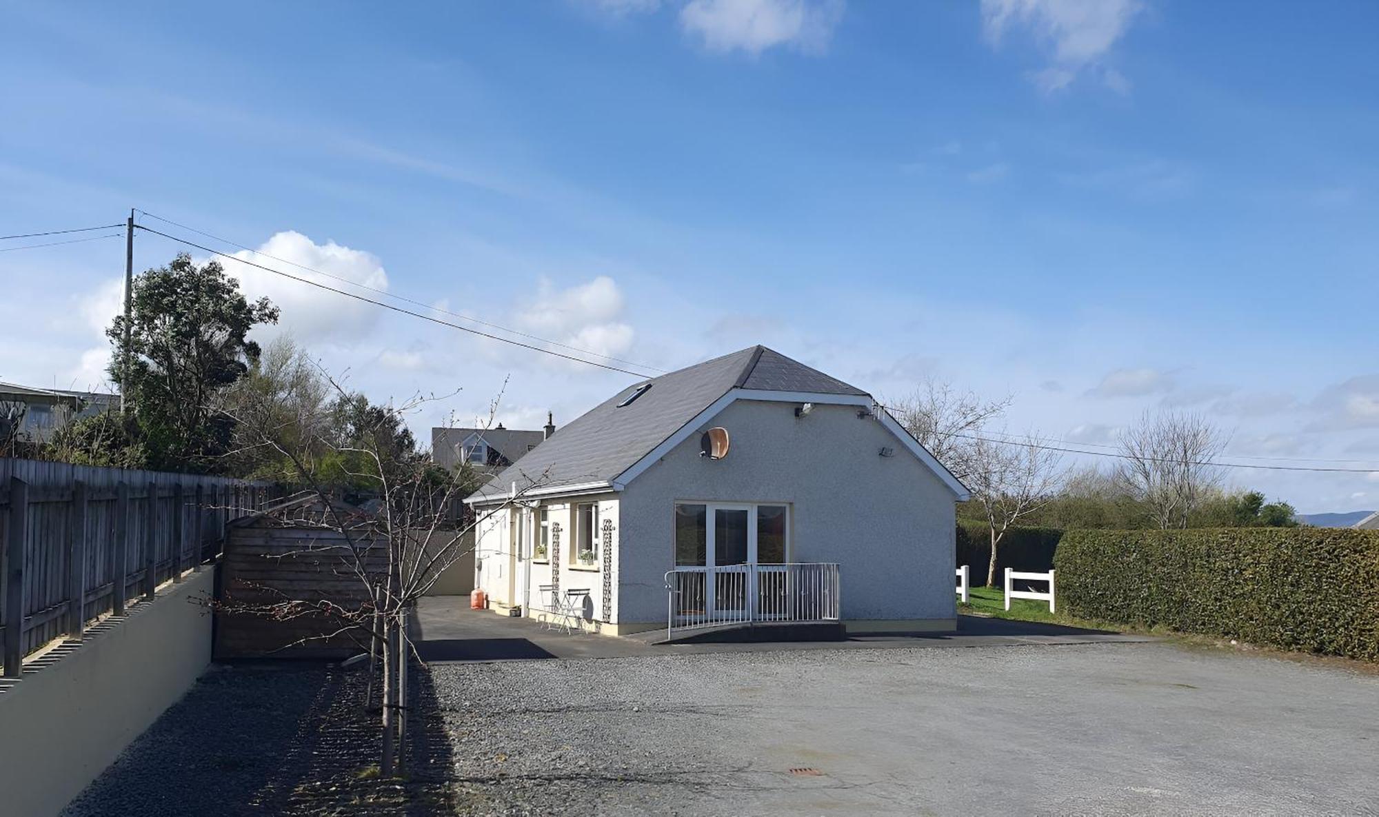 Quiet 2-Bedroom Buncrana Home المظهر الخارجي الصورة