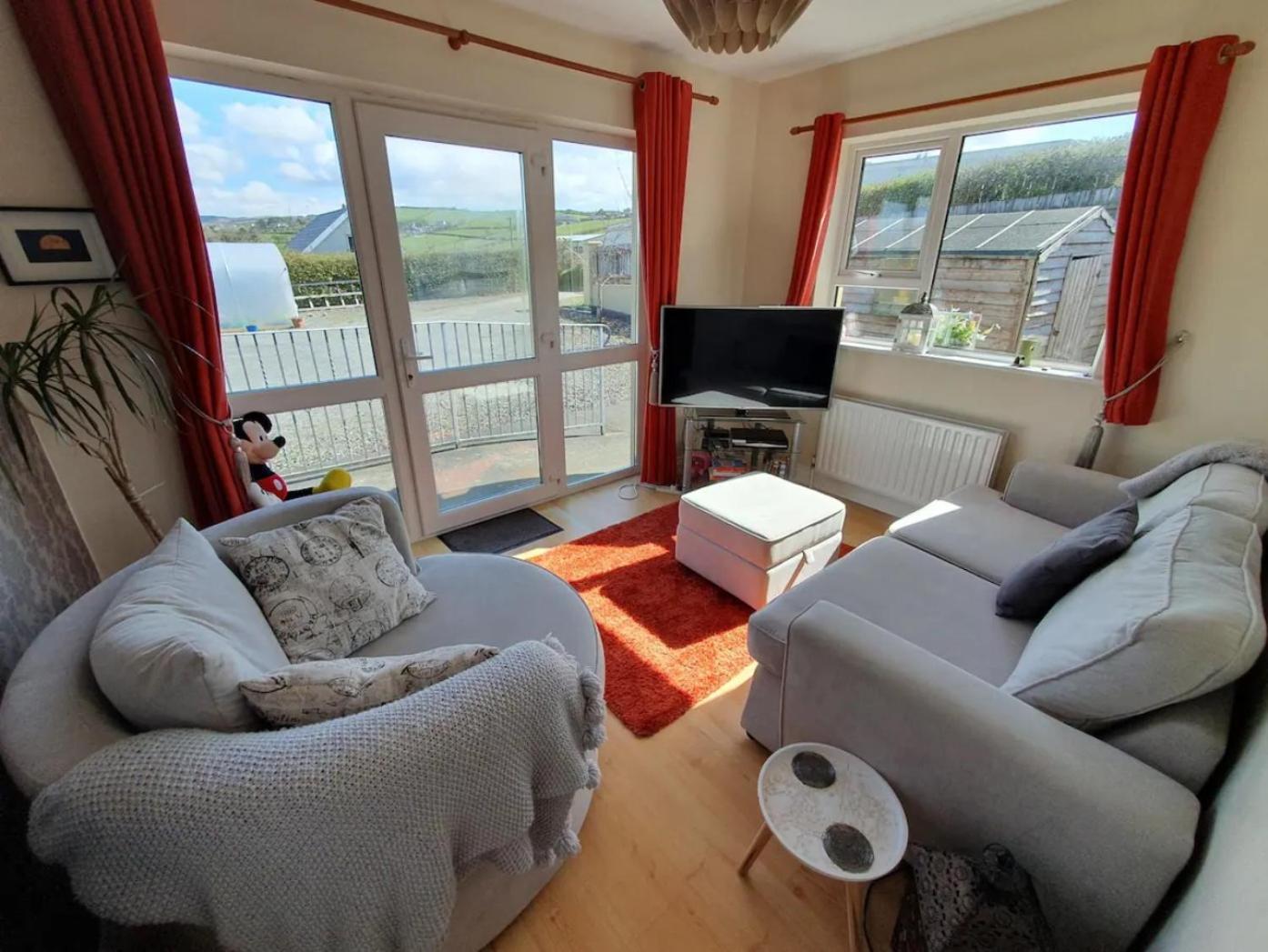 Quiet 2-Bedroom Buncrana Home المظهر الخارجي الصورة